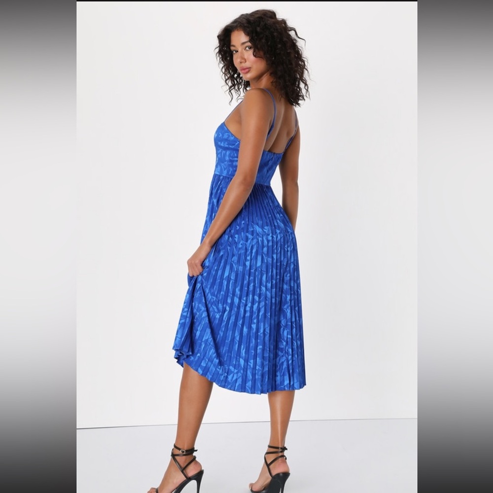 Lulus dress